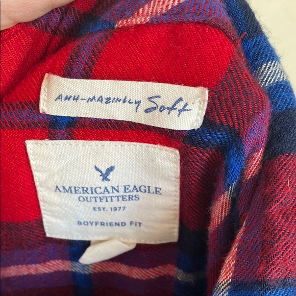 American Eagle Red Plaid Button-Up Shirt - Picture 2 of 4